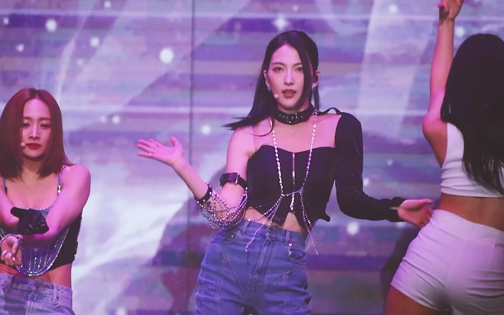 【姜智英直拍】230119#第37届首尔歌谣大赏# kara表演《when i move》