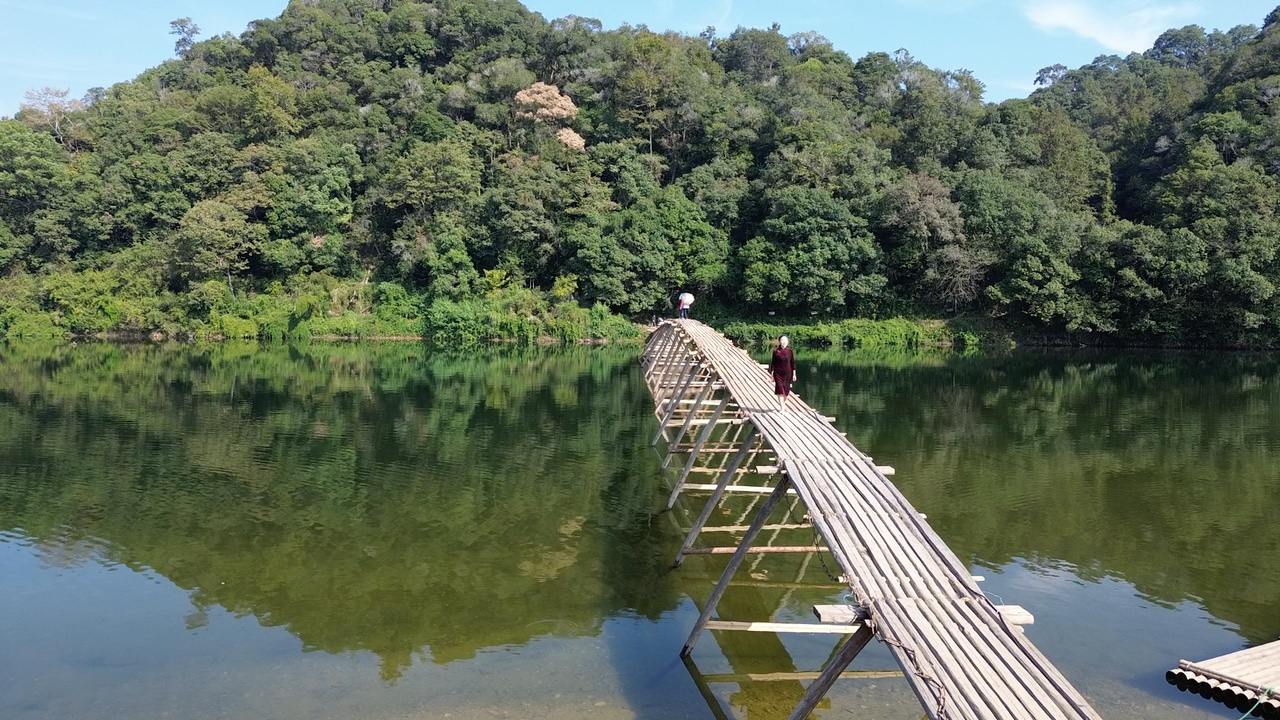 航拍婺源漳村内的风景.哔哩哔哩bilibili