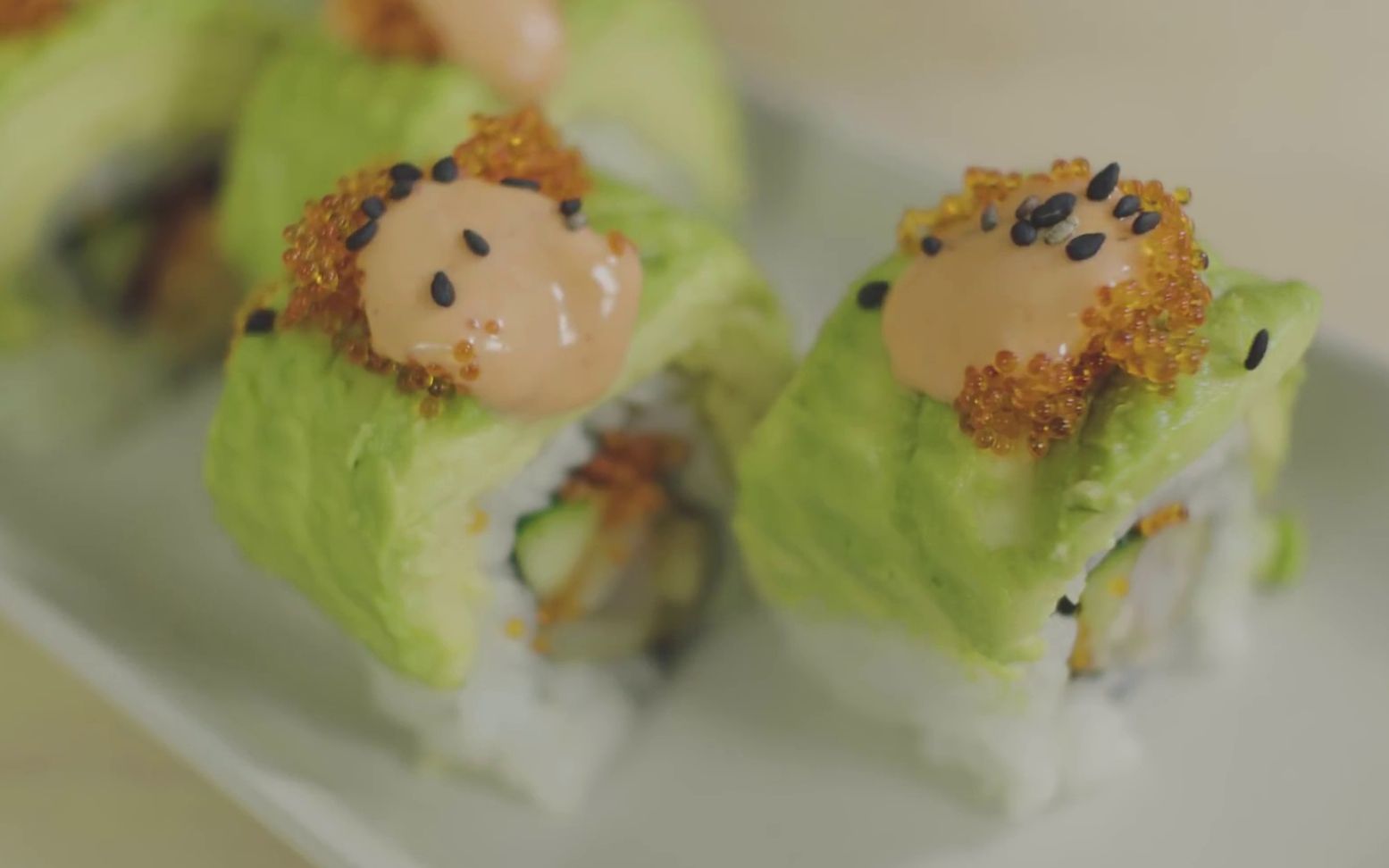 日本寿司#青龙卷,很适合夏天吃的一款寿司哟,绿绿的 好清新