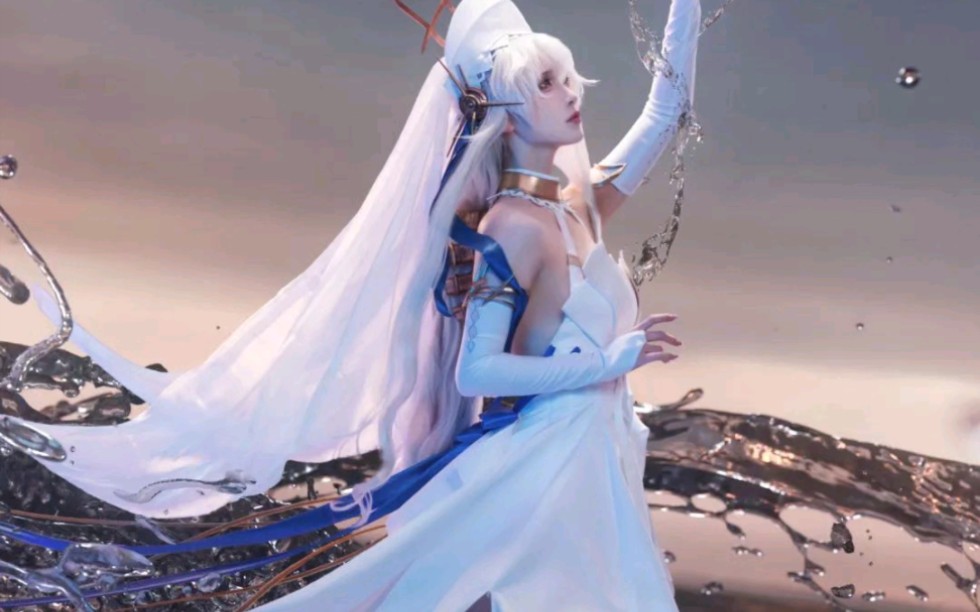 小姐姐 cos 明日方舟