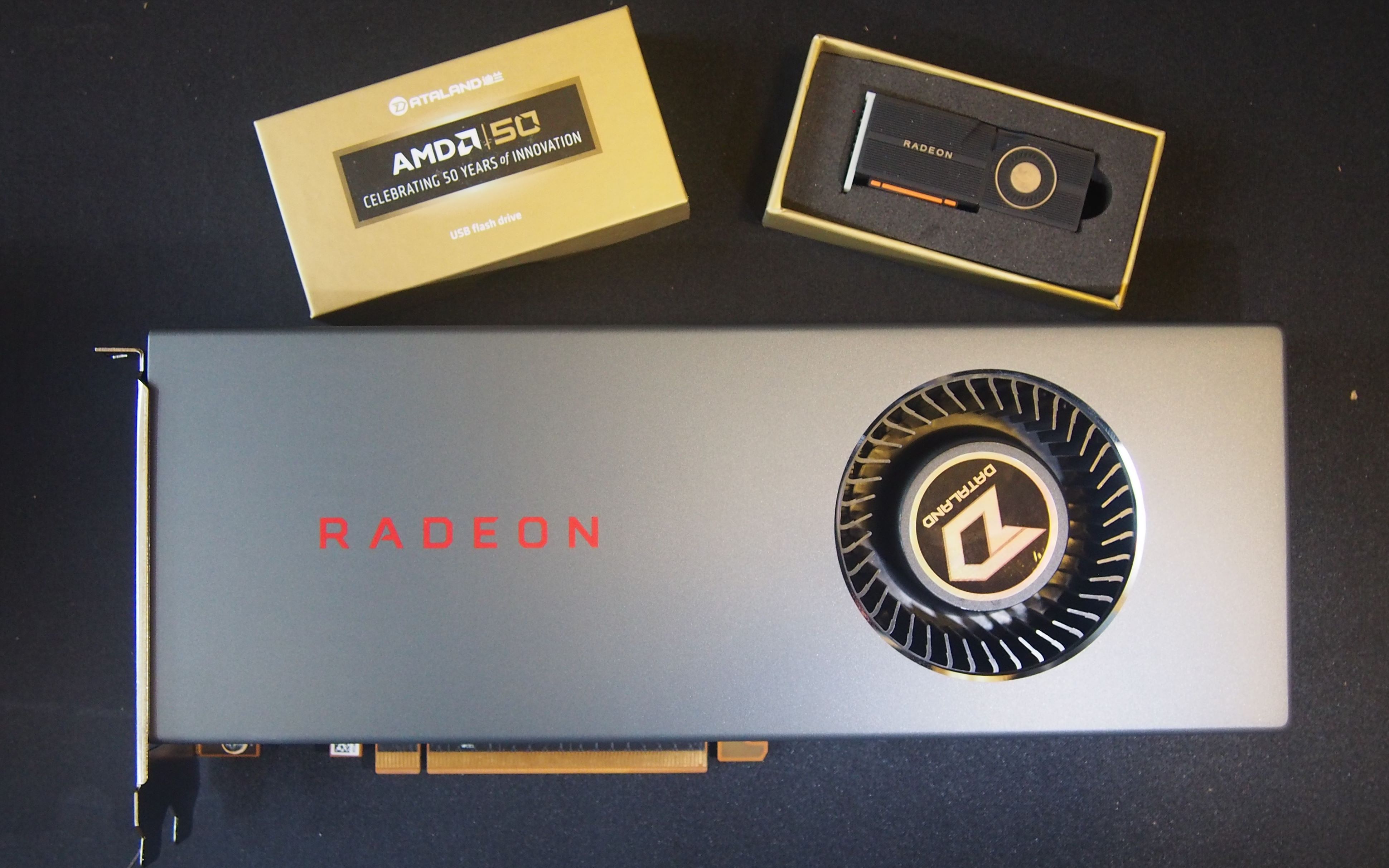 活动  迪兰公版rx5700开箱,烤鸡温度及游戏帧数测试
