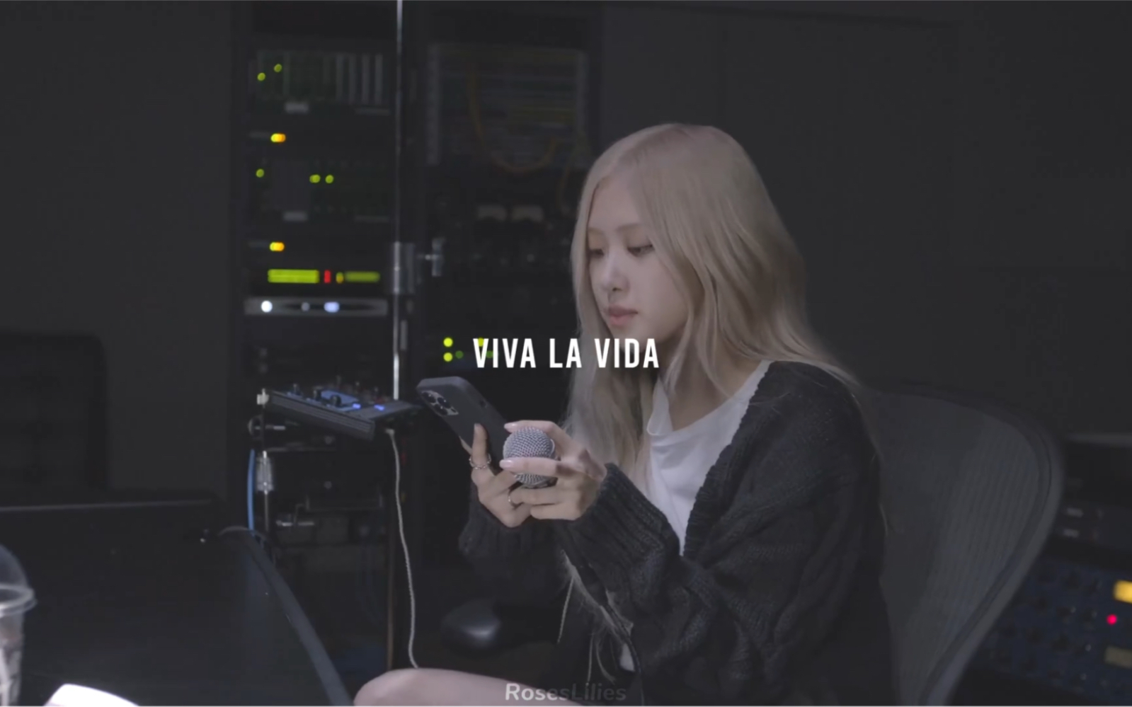 [图]朴彩英 | 中英歌词 ROSÉ - Viva La Vida (Coldplay) Live Studio Cover