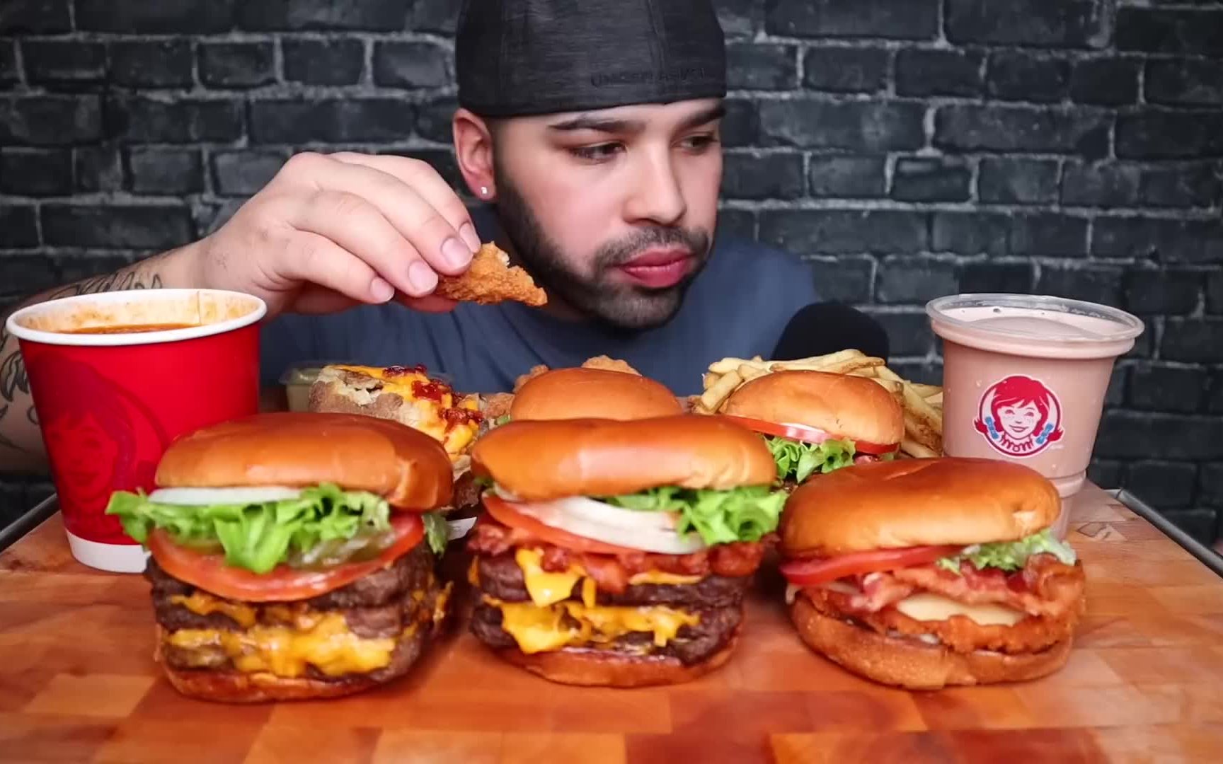 the bro | 吃温迪快餐