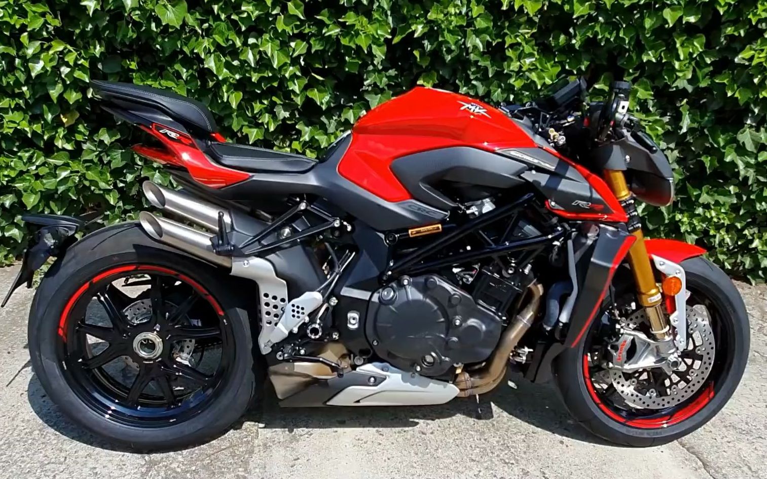 奥古斯塔brutale1000rr 听听声浪_哔哩哔哩_bilibili