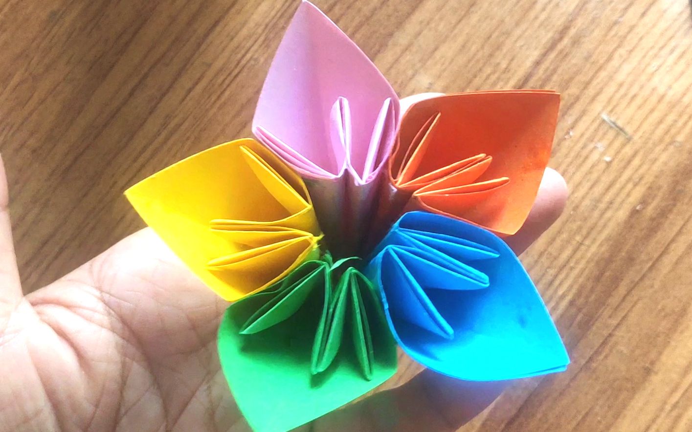 手工折纸五色花简单易学