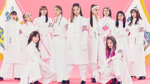 Happiness E Girls 楓の始球式 ロングver 哔哩哔哩