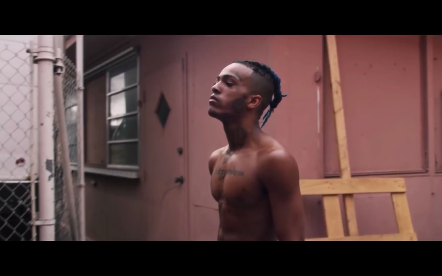 来听听国外rapper XXXTENTACION 的《SAD》哔哩哔哩bilibili