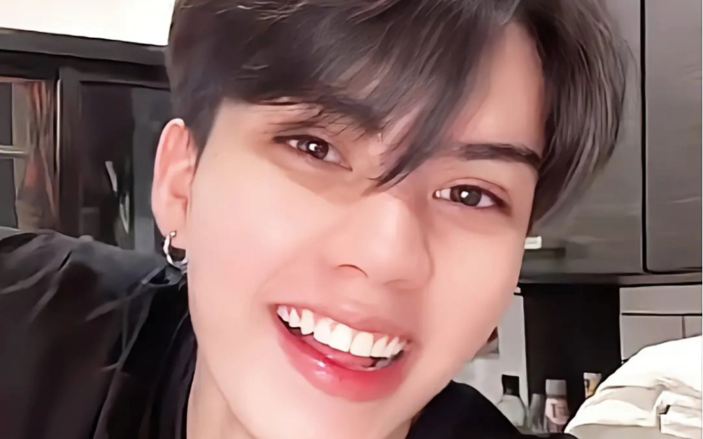 【fortpeat】桃桃也抵挡不住的男大的微笑