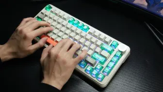 159就能拿下？！无线三模+Gasket满填充+8000mAh+RGB热插拔，黑爵AK820 MAX机械键盘系列