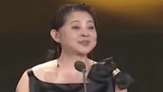 央视一姐硬刚资本，手撕黑幕怒怼资本！