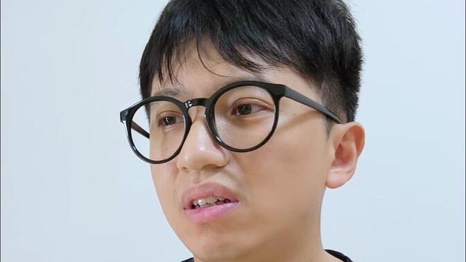 1万郝凡啊· 4-10甲方:一个敢拍,一个敢吸00:3538239.4万