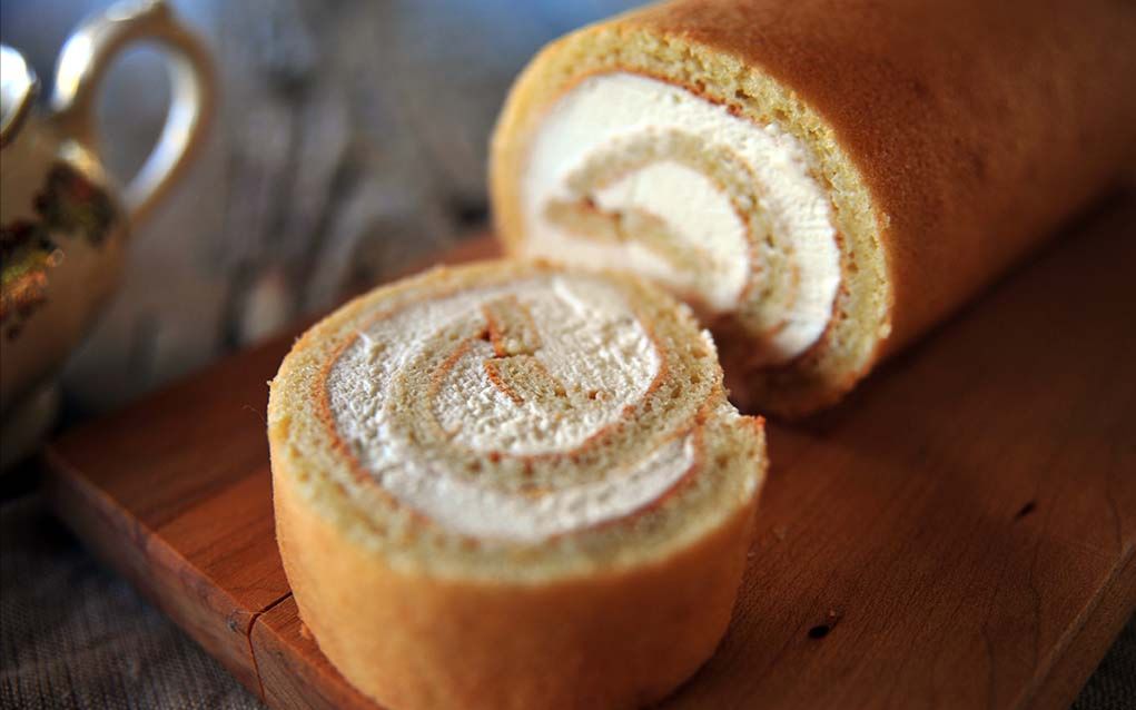 风靡美食群的鲜奶油瑞士卷