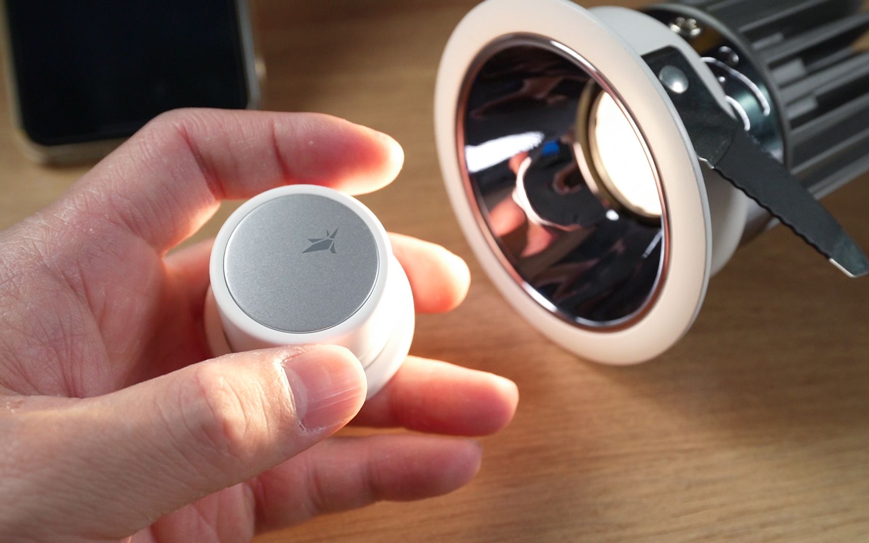 【homekit】聊聊小燕旋钮开关,它很小,可是它很强大