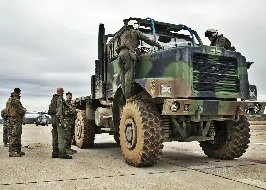 美国mtvr 系列6×6中型战术卡车.