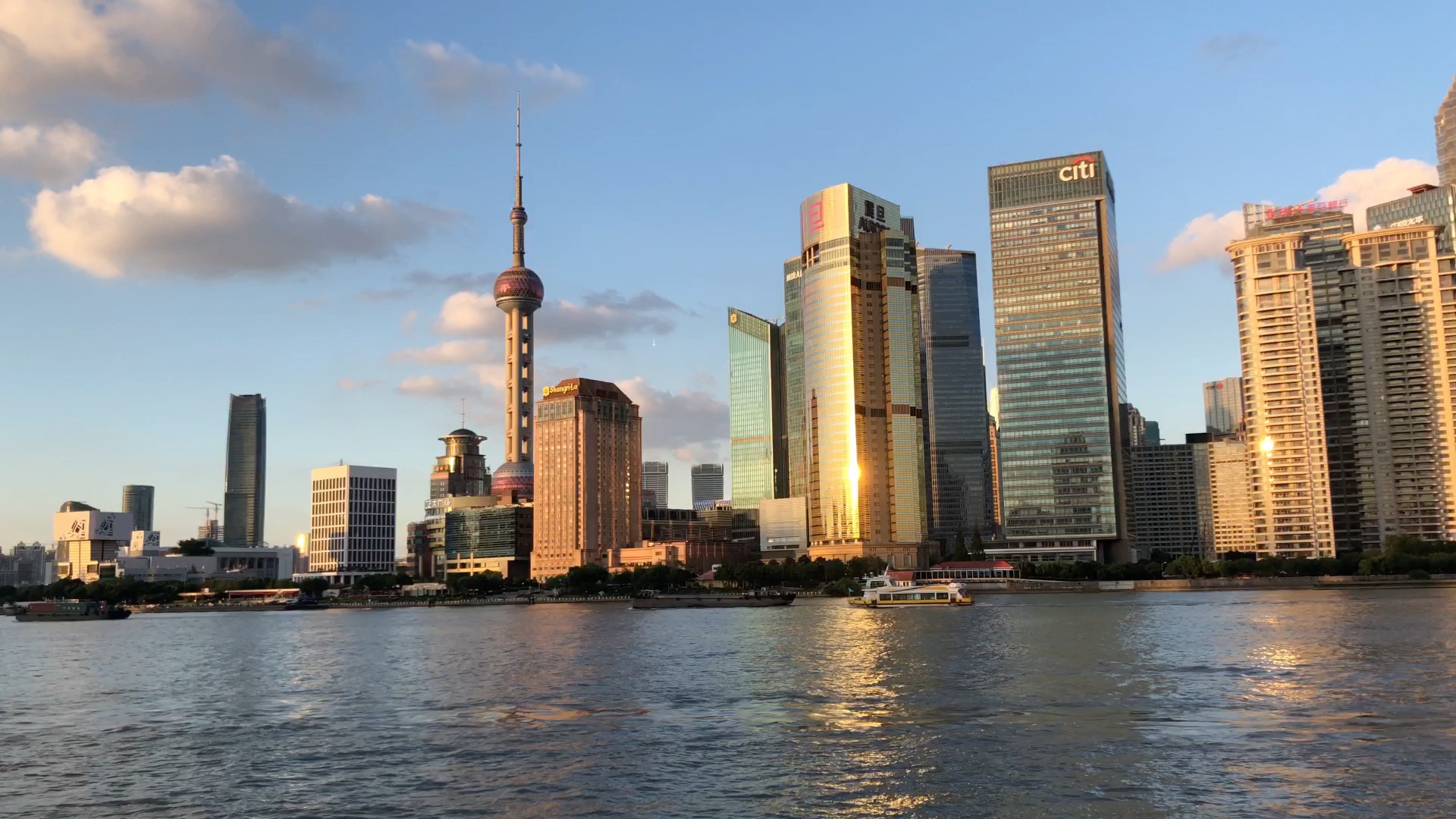 上海外滩游轮 游上海 不一样的视角看上海