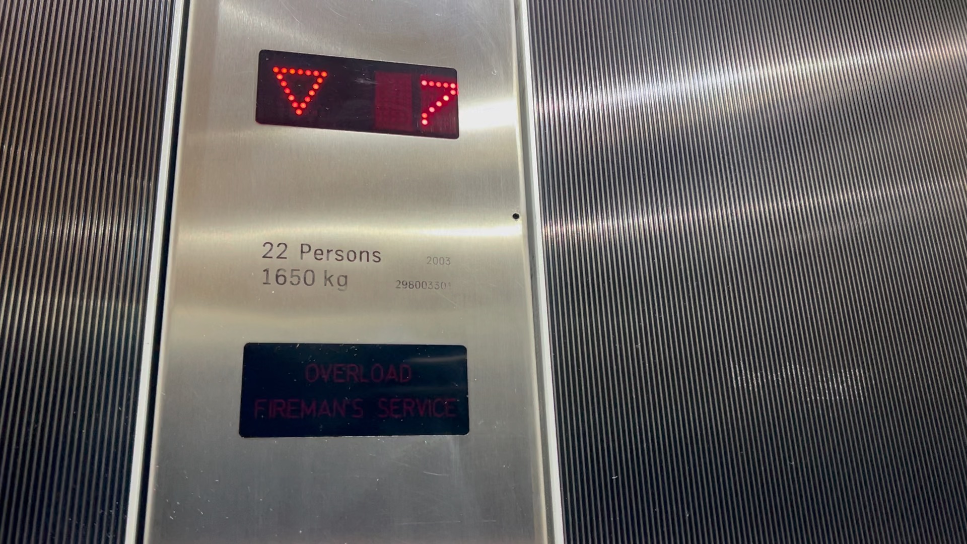 蒂森克虏伯初代evolution无机房电梯,到站钟罕见!