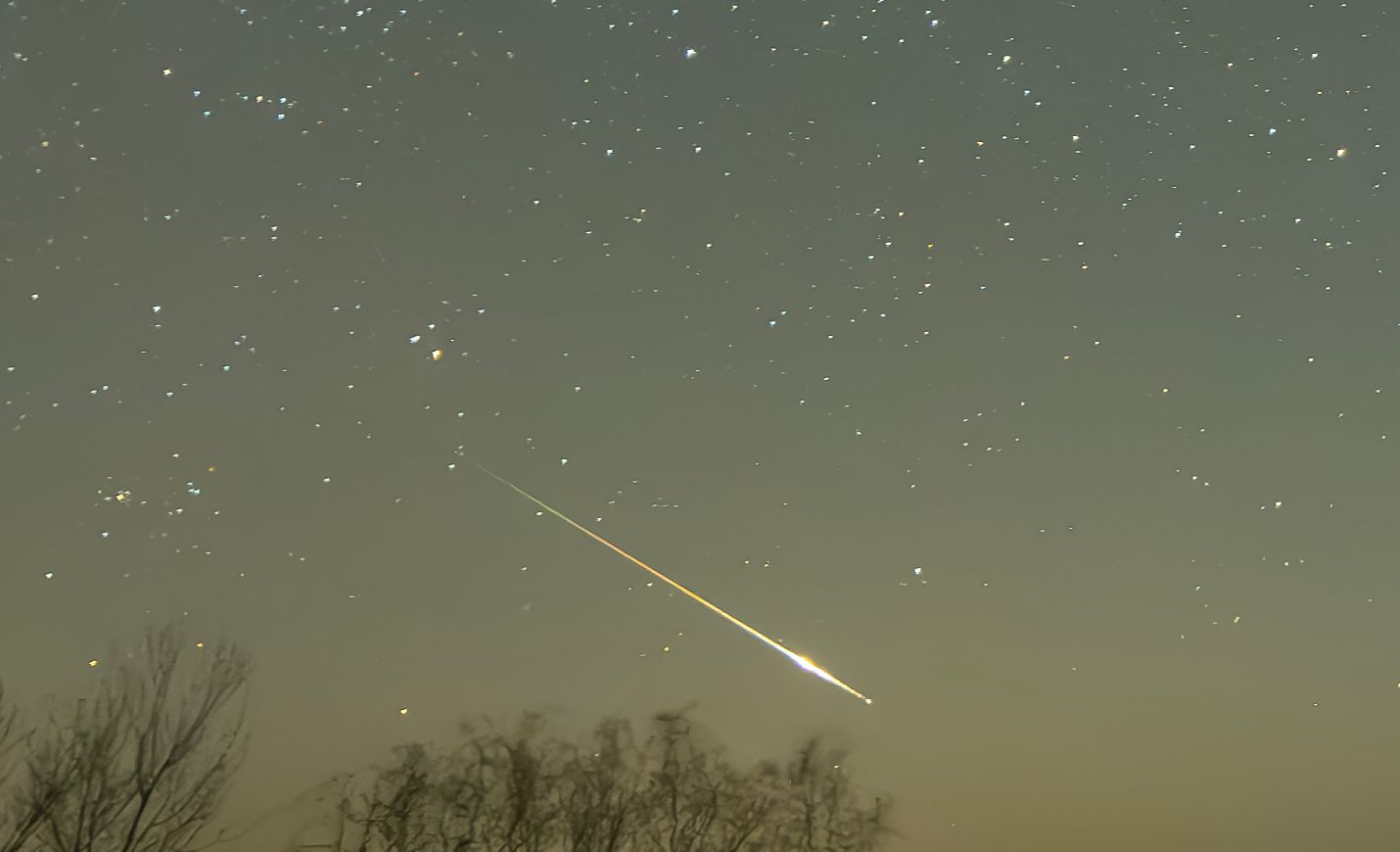 双子座流星雨 心想事成 快来许愿吧!