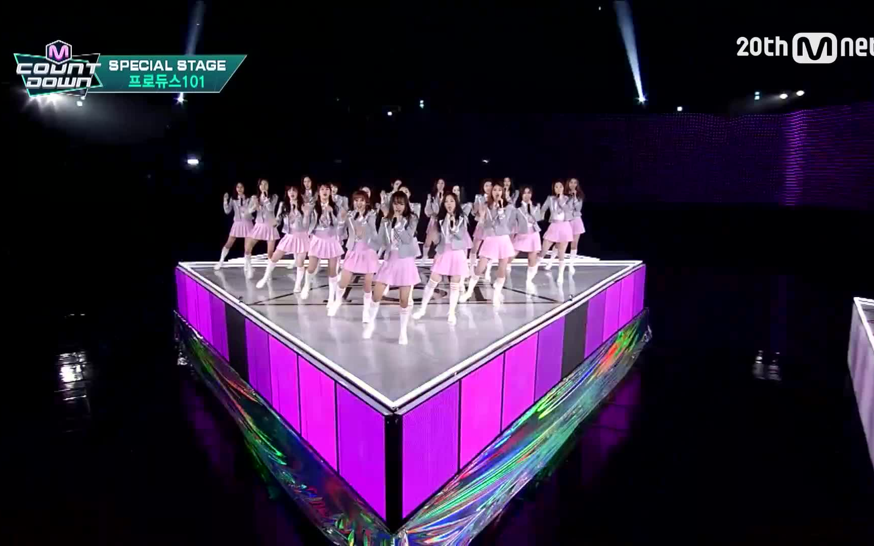 【现场版】Produce101  PICK ME (M COUNTDOWN 151217)哔哩哔哩bilibili