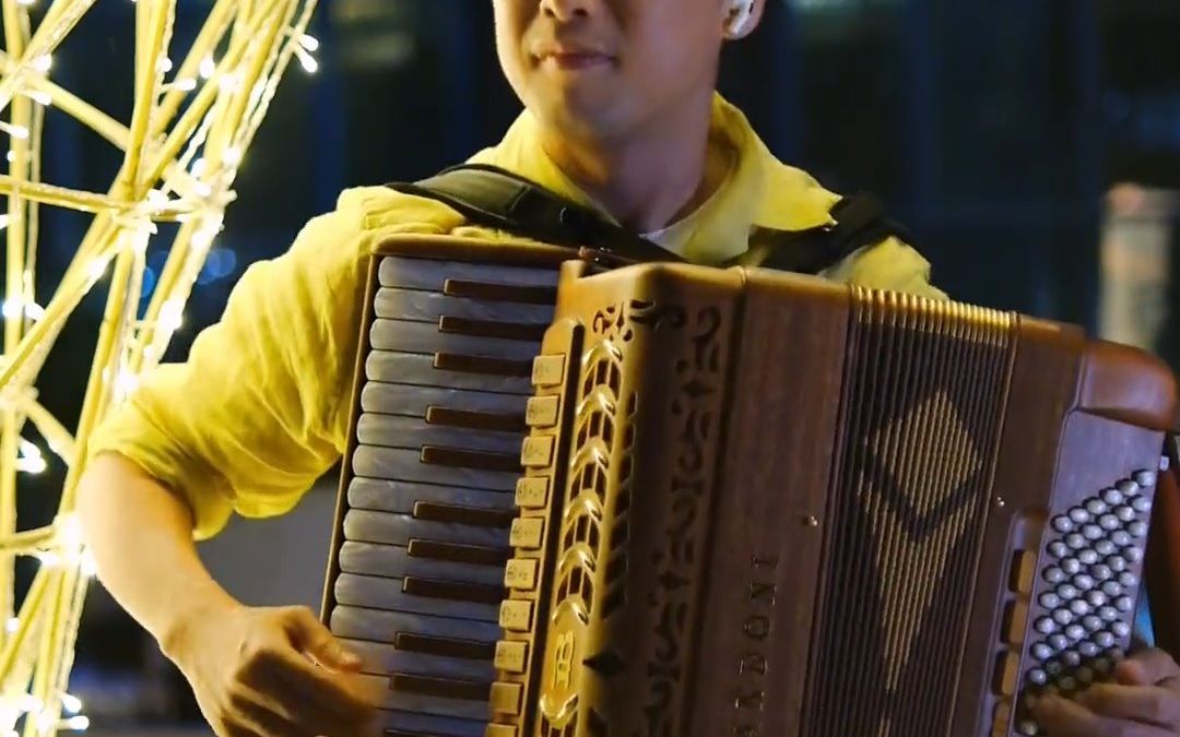 布谷鸟手风琴表演环境搭配