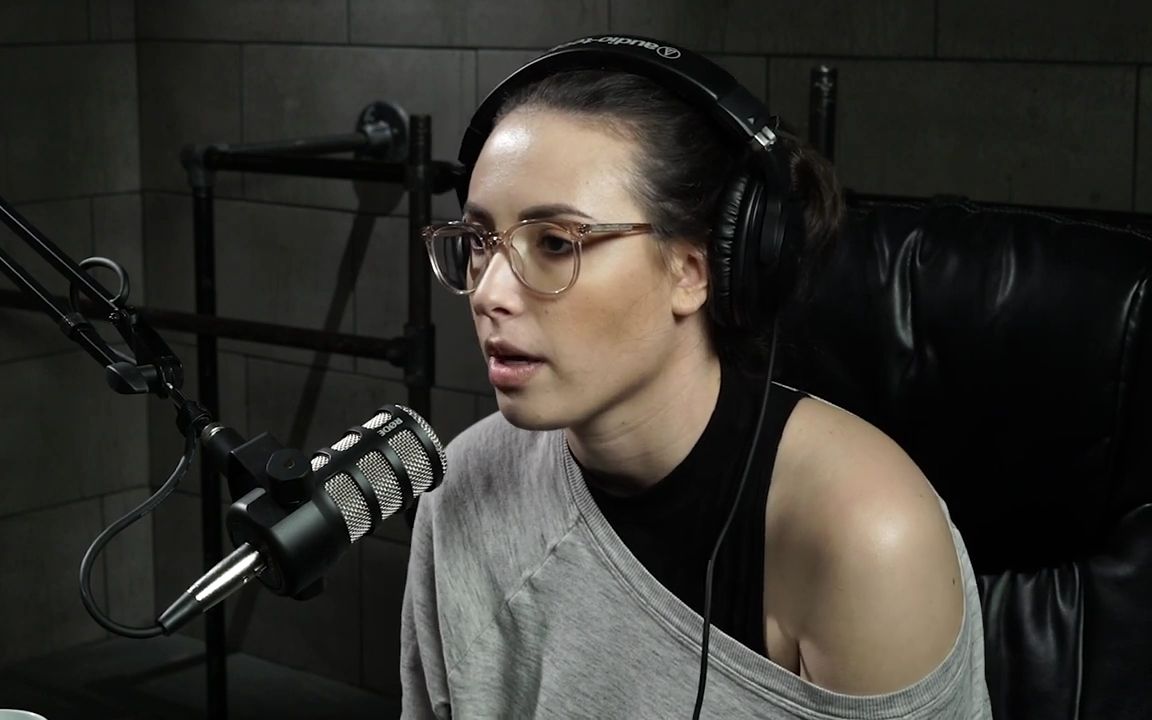 caseycalvertinterviewwithalone