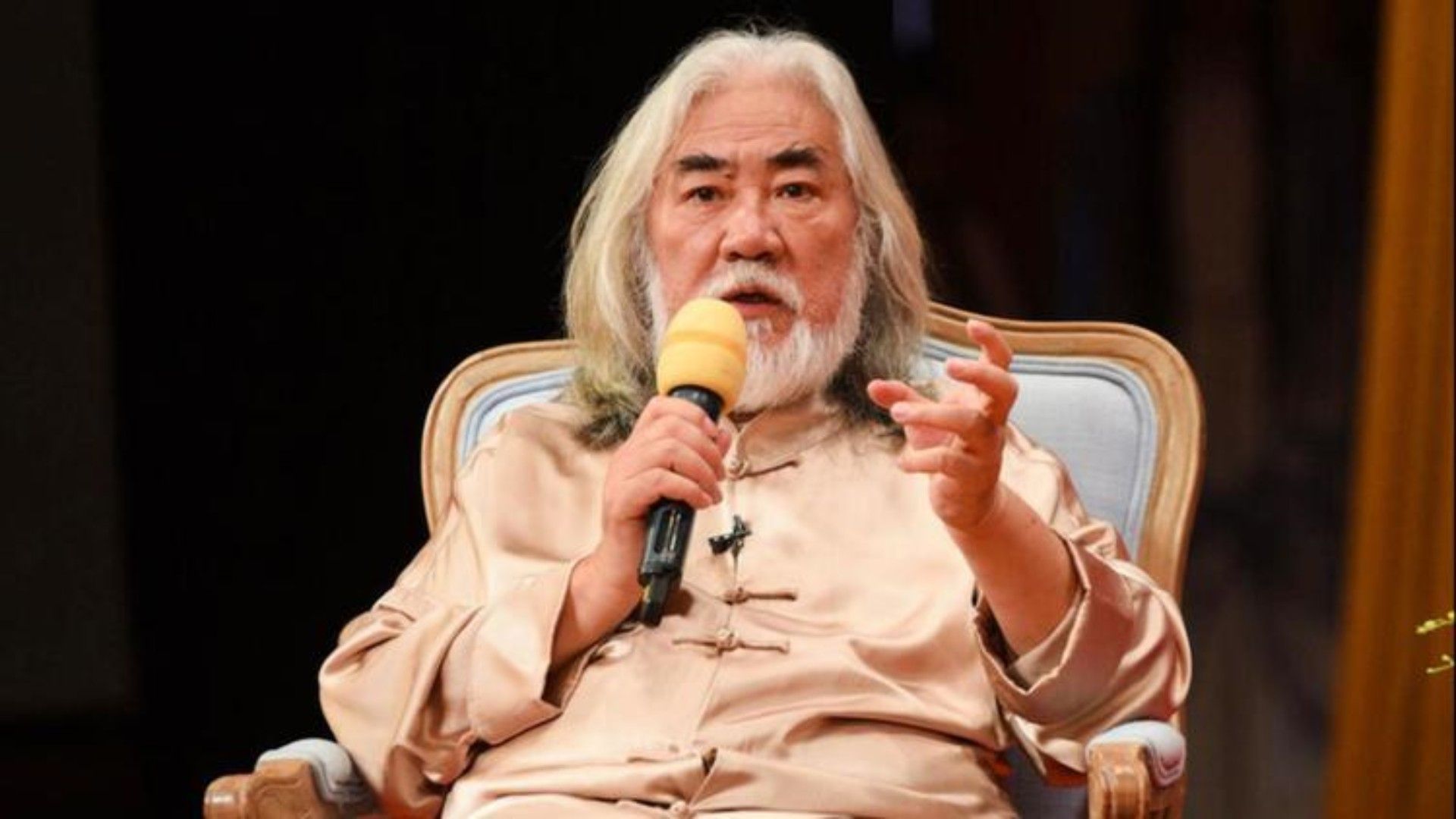 张纪中再惹争议,因曝光前妻隐私被判罚2万,并向其公开赔礼道歉