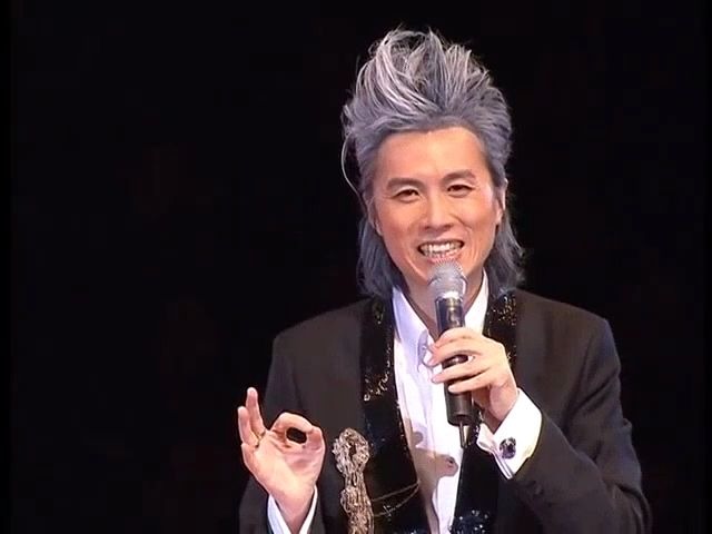 黄子华:做好这份工,到老一场空