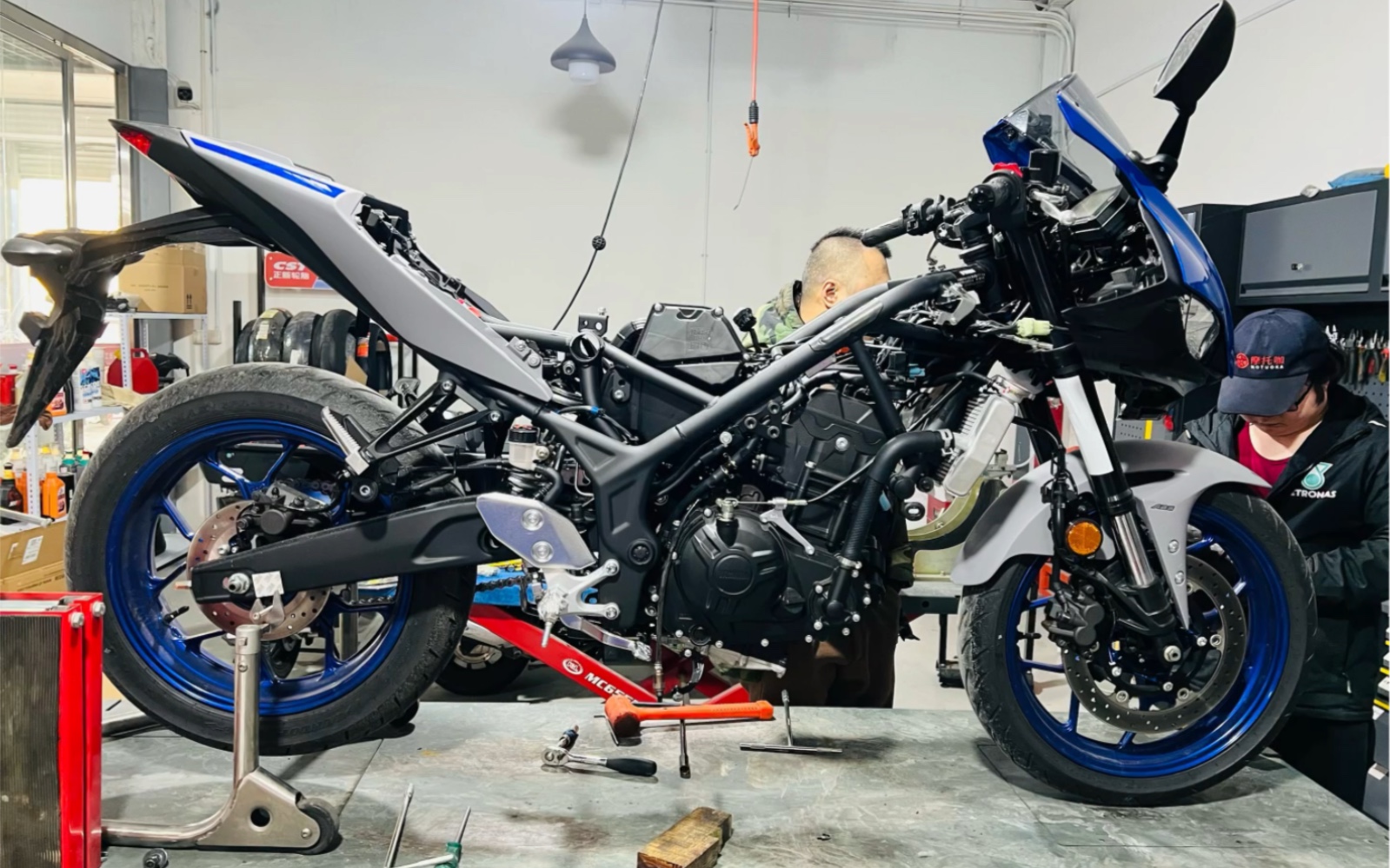 雅马哈r3全车改装下周完成,后续视频敬请期待