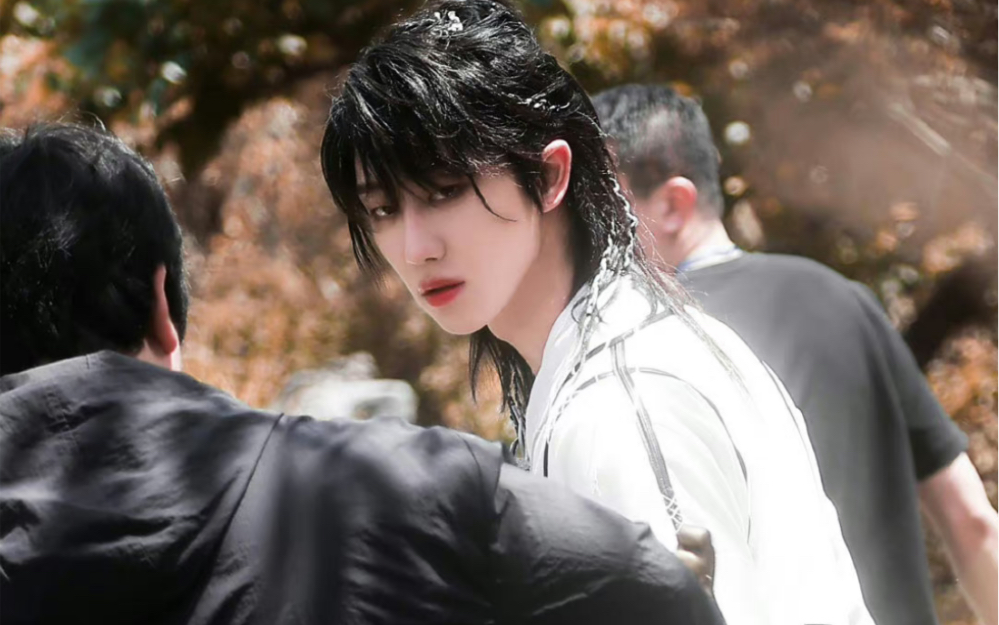 【徐明浩】青春环游记第十期预告金庸武侠主题,张无忌来喽