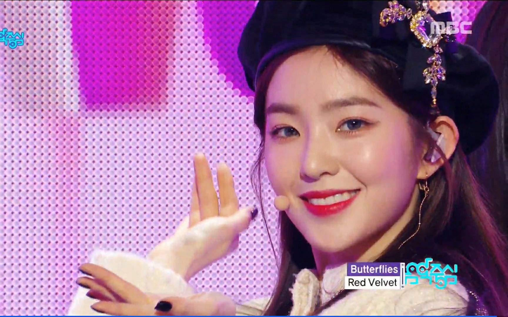 redvelvet最新回归曲reallybadbadbutterflies1201打歌舞台