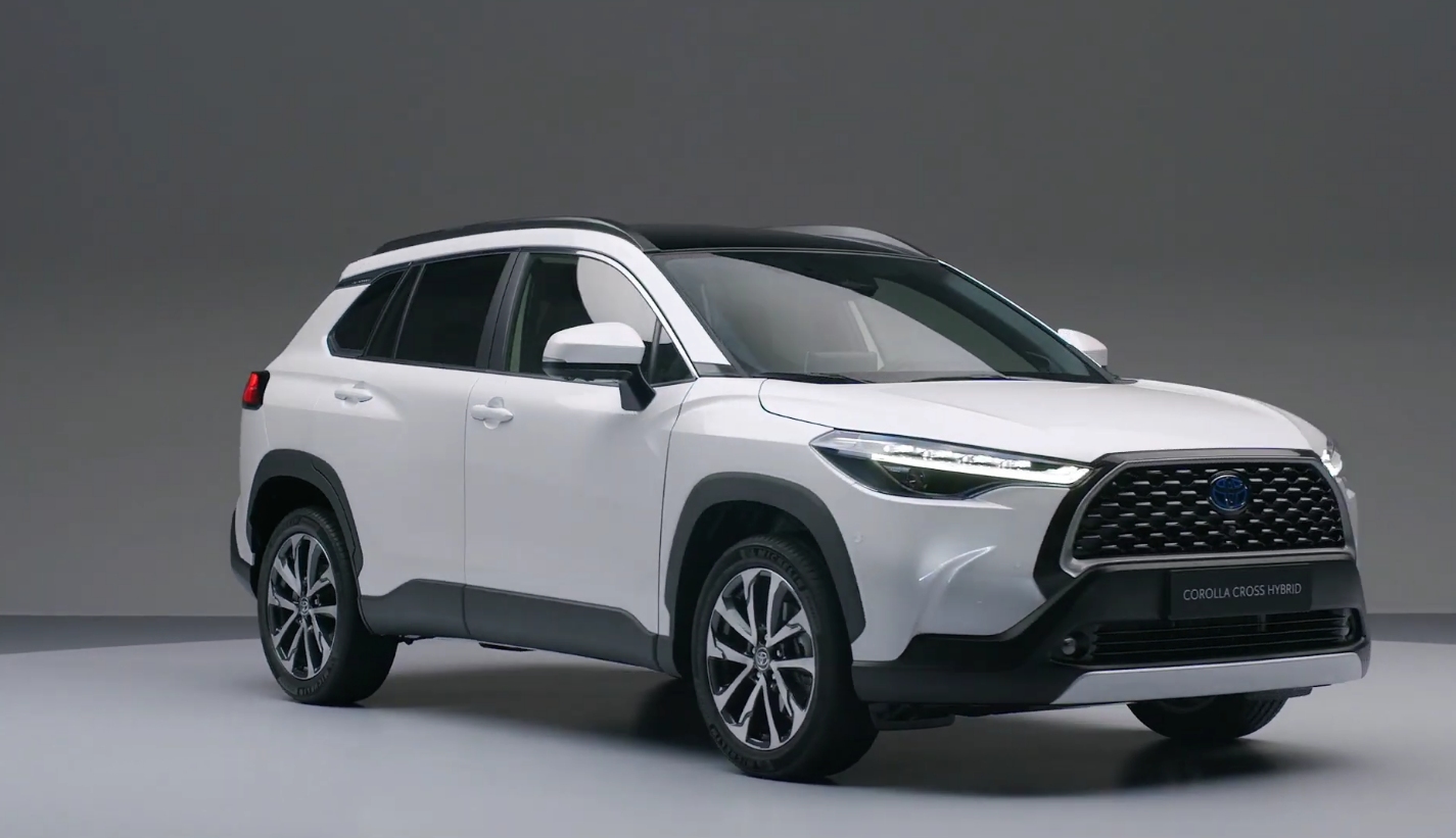 2022款全新丰田 卡罗拉 cross 混合动力suv