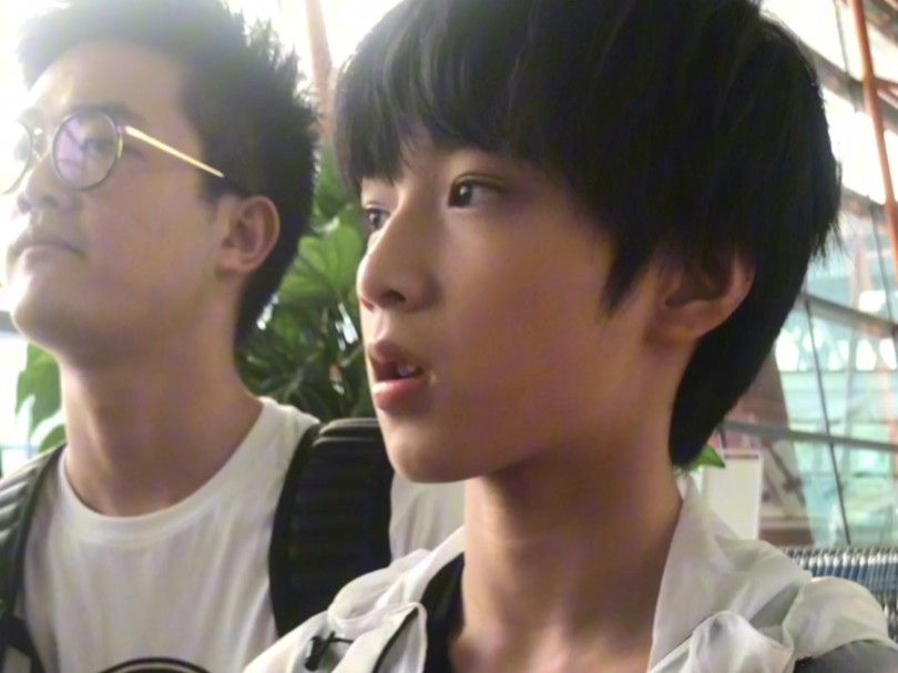 狼崽时期刘耀文