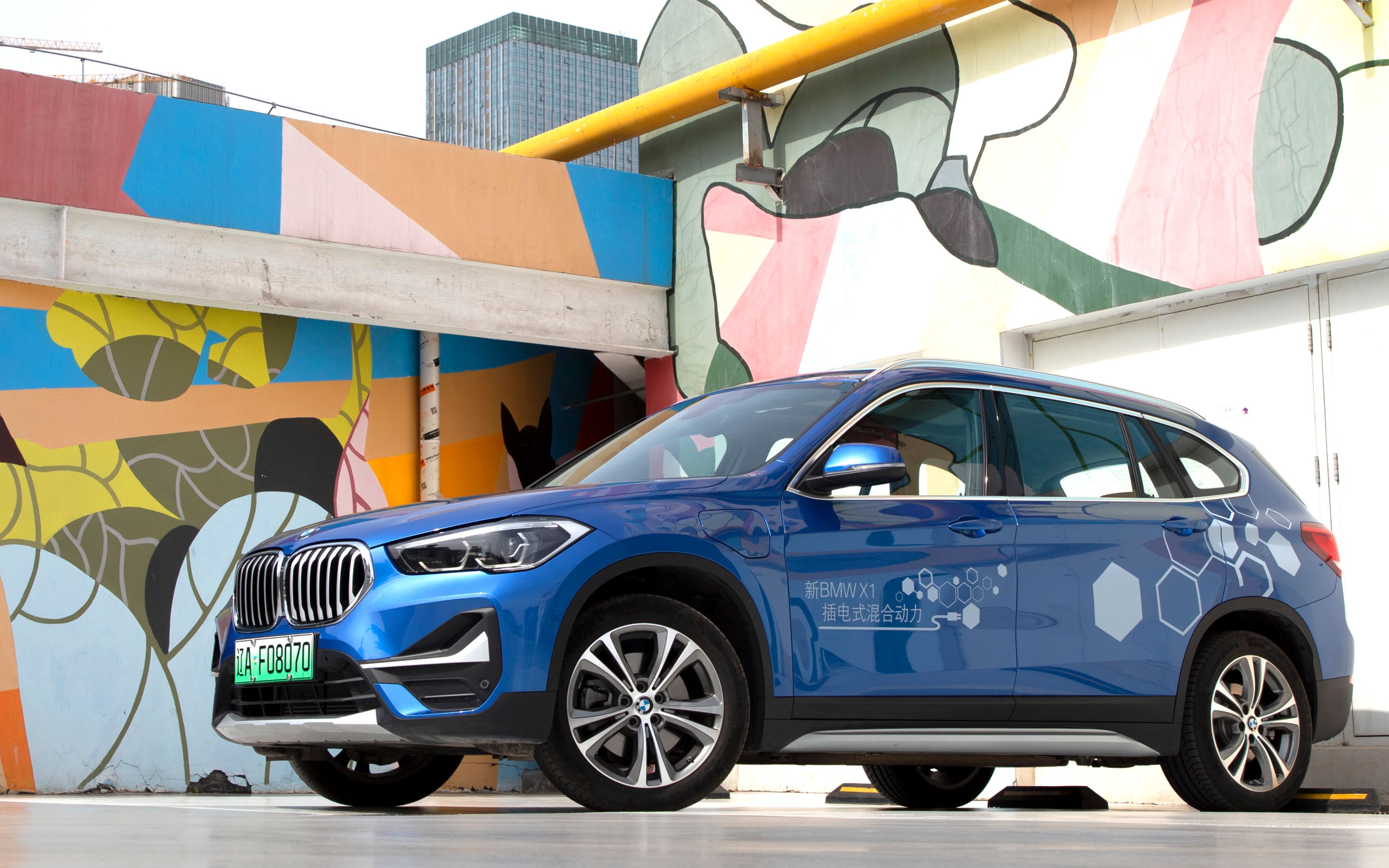 全新外观 110公里纯电续航 试驾2020款宝马x1插电混动_哔哩哔哩_bilib