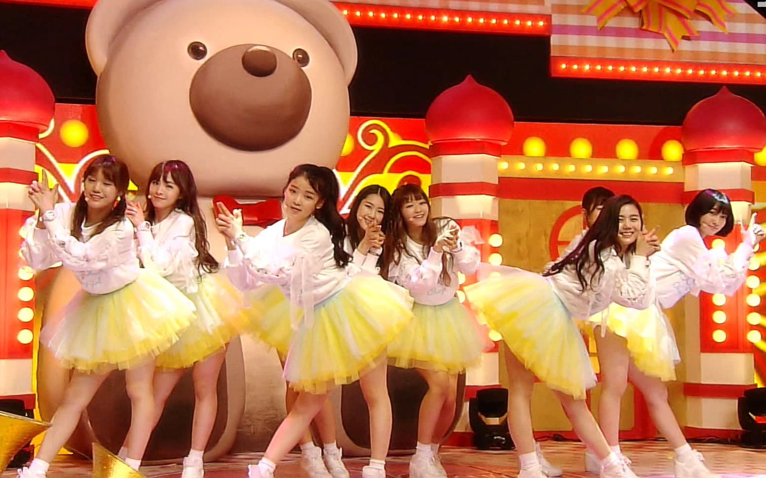 1080p60帧150426ohmygirlcuriouscupid人歌出道回顾舞台