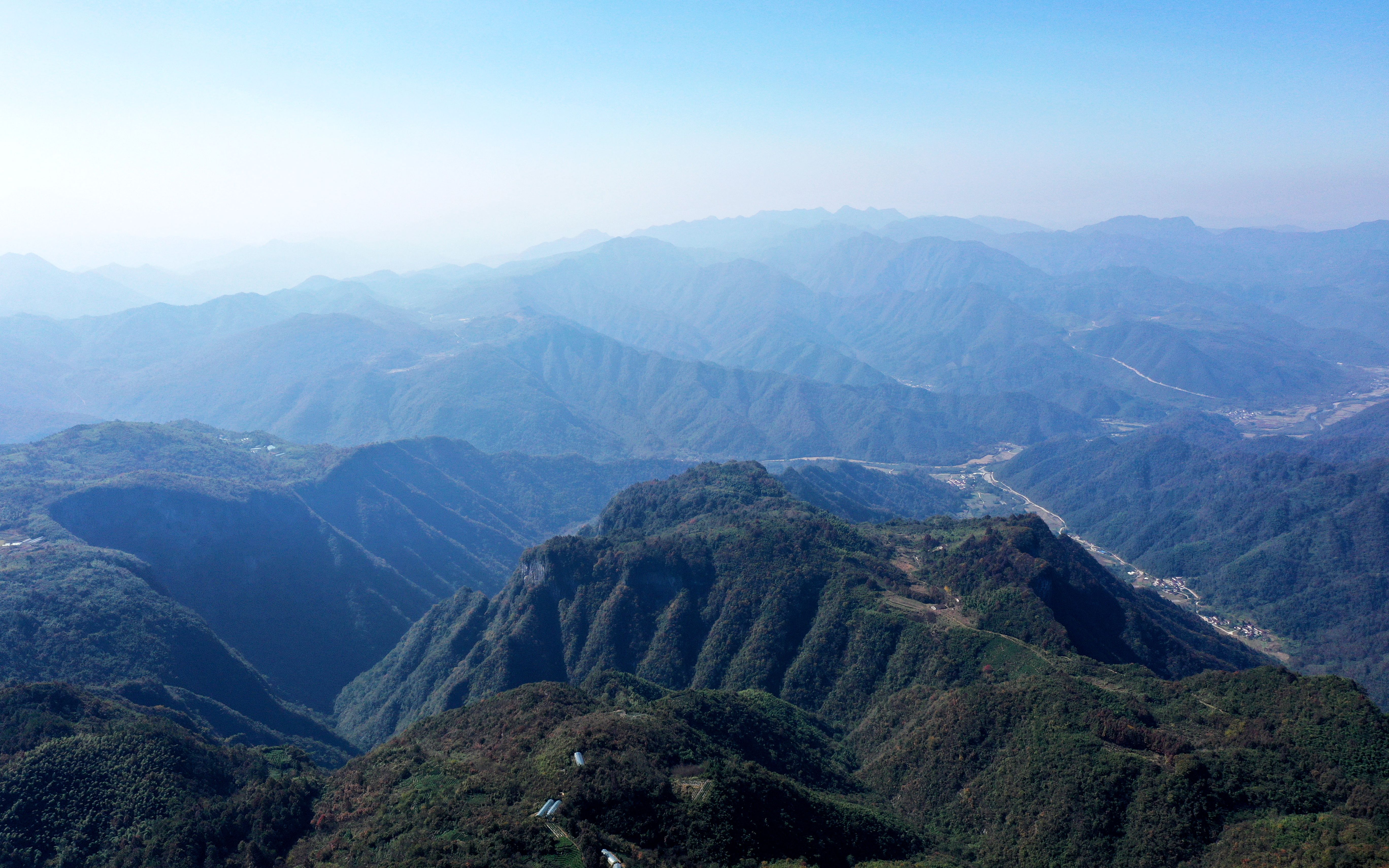 石台七都镇七井山图片