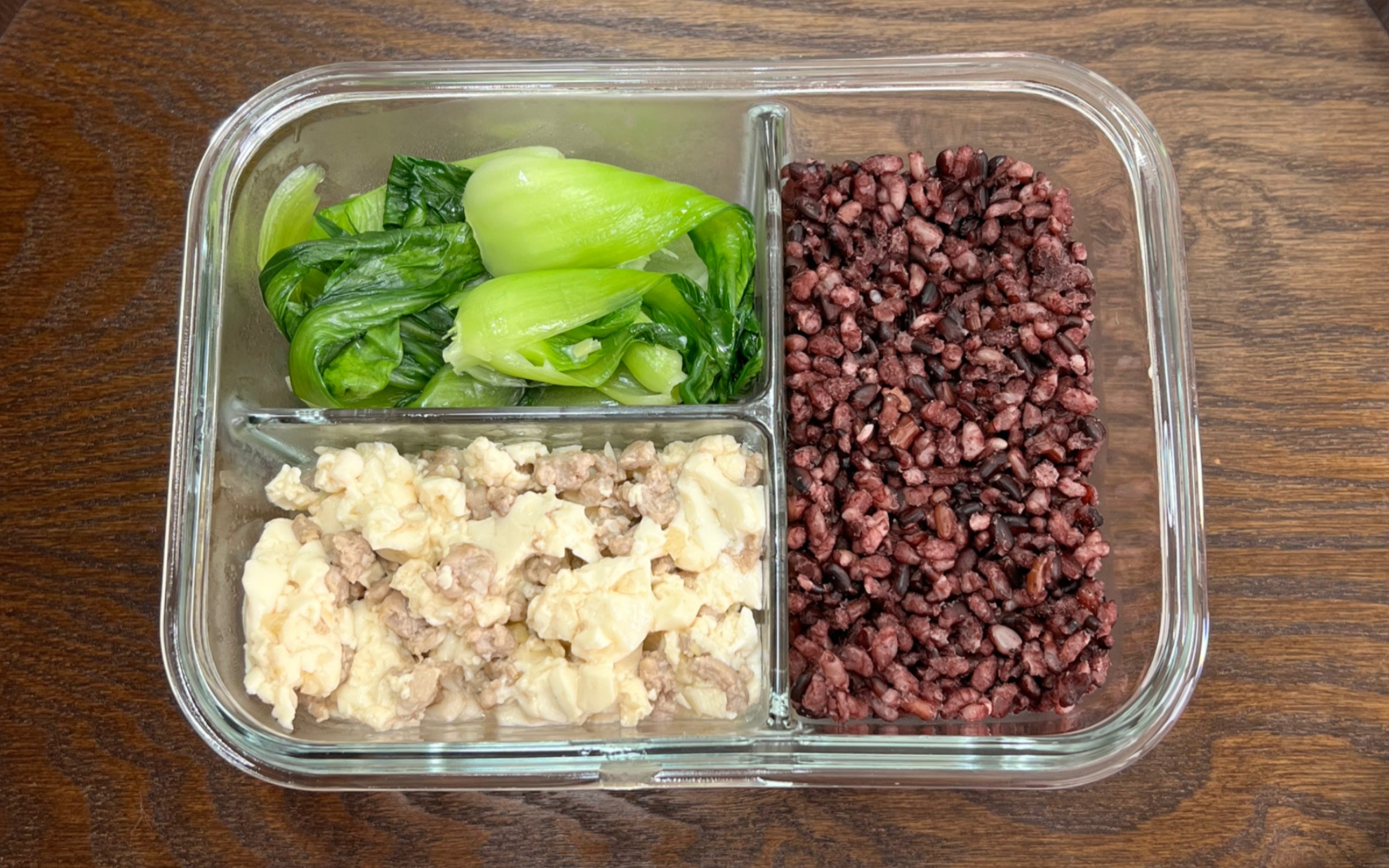 坚持自己做减脂餐第17天|今日午餐便当:肉末豆腐 水煮上海青 糙米饭