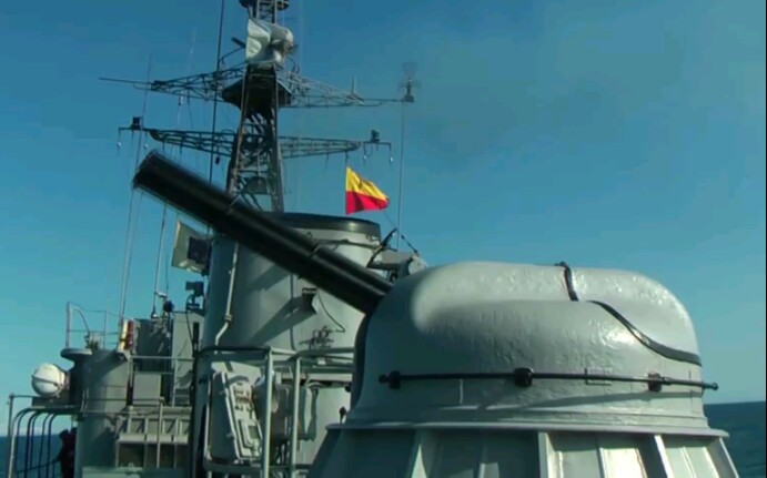 俄罗斯太平洋舰队ak-306近防炮火力打击