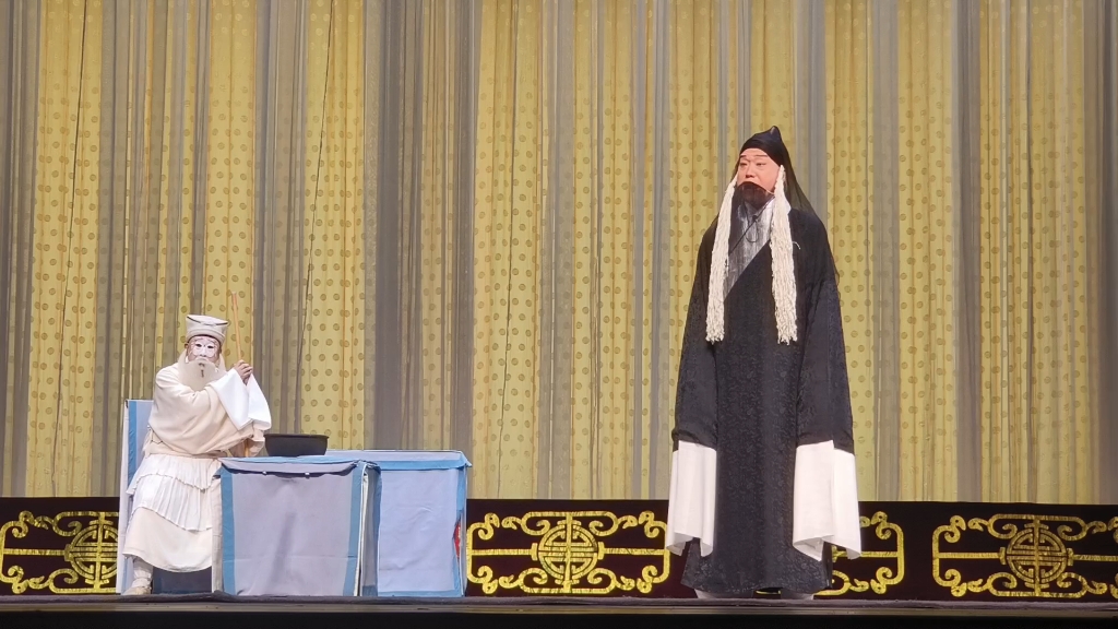 《乌盆记》未曾开言泪满腮张建峰