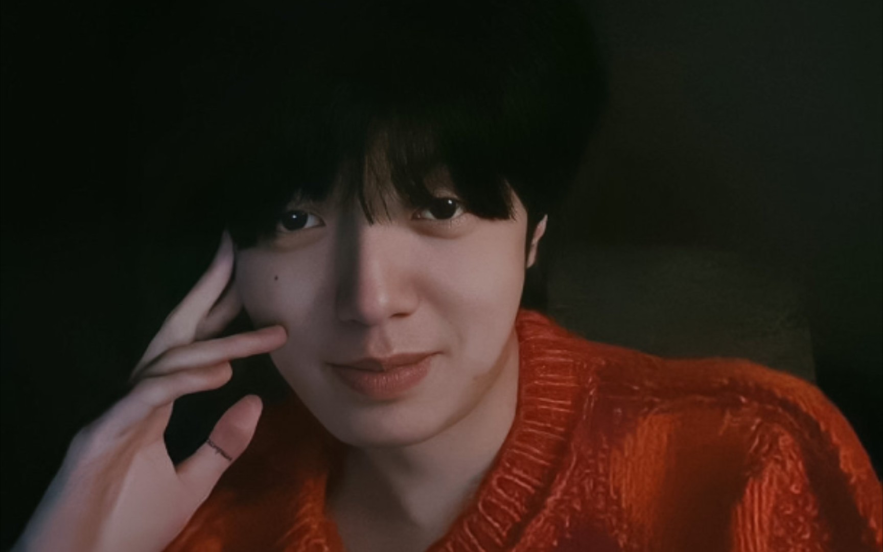 姜云升已澄清,鹤白已道歉,只是打杂的