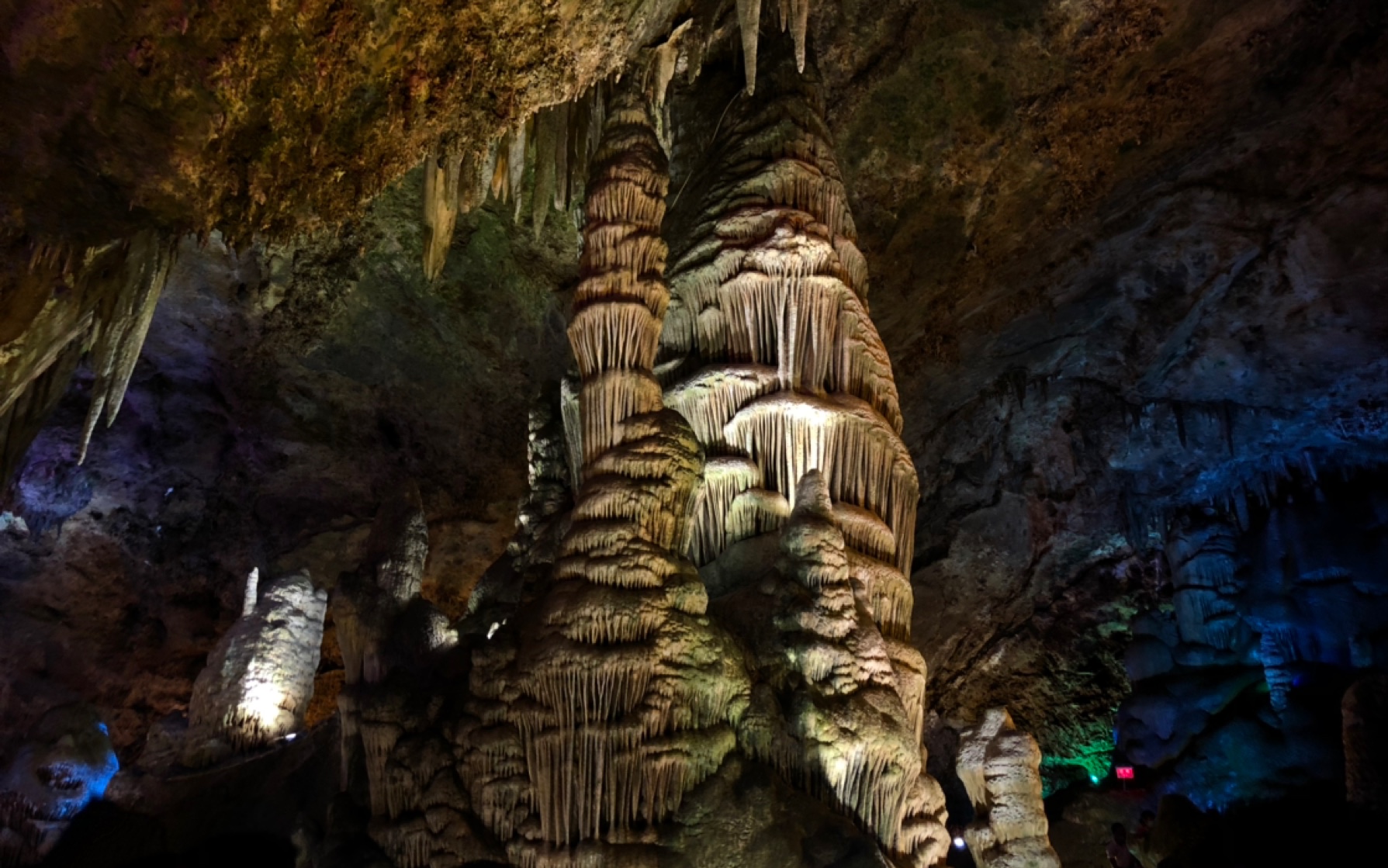 洛阳重渡沟 鸡冠洞风景区