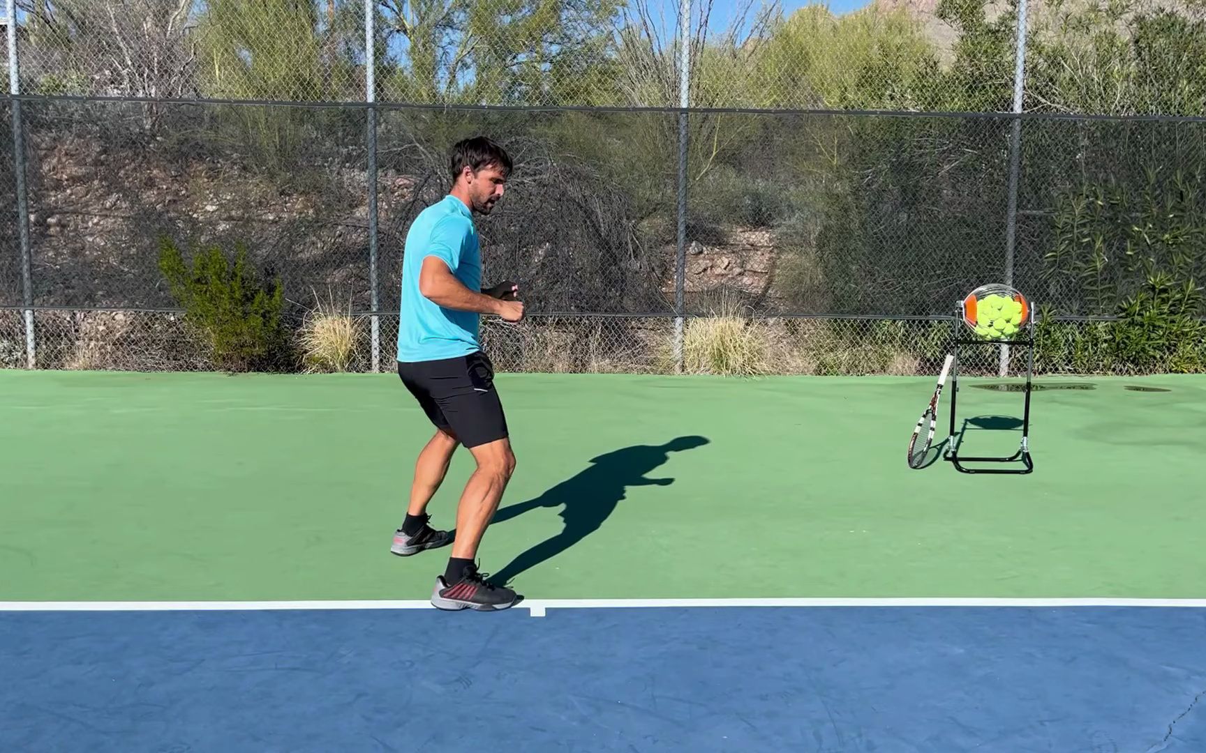 [图]臀部 网球正手高效发力的关键 Your hips are the key to efficient FOREHAND BIOMECHANICS