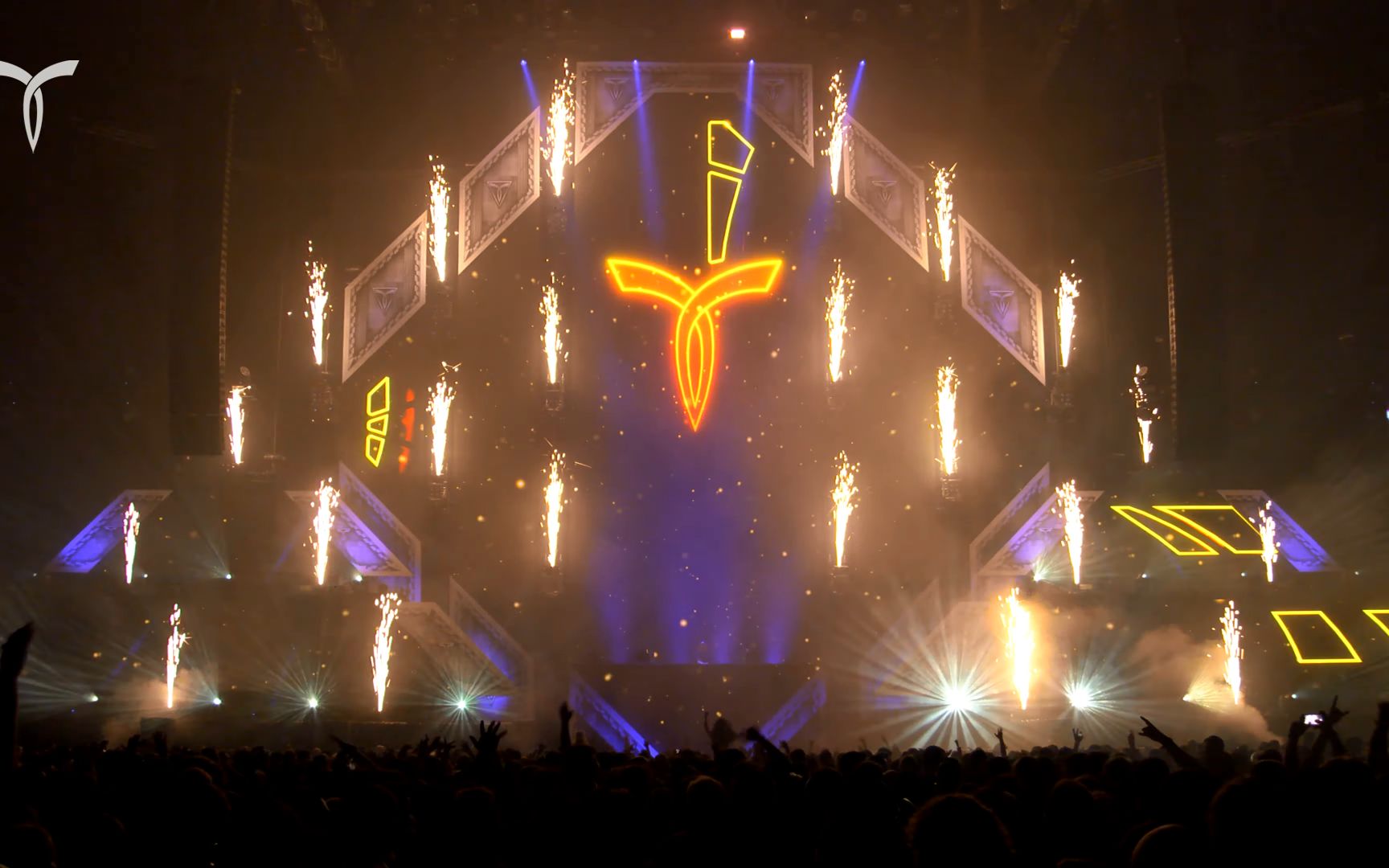 【4k】动感迷幻trance现场(psy)——whiteno1se plays @w&w x @vini