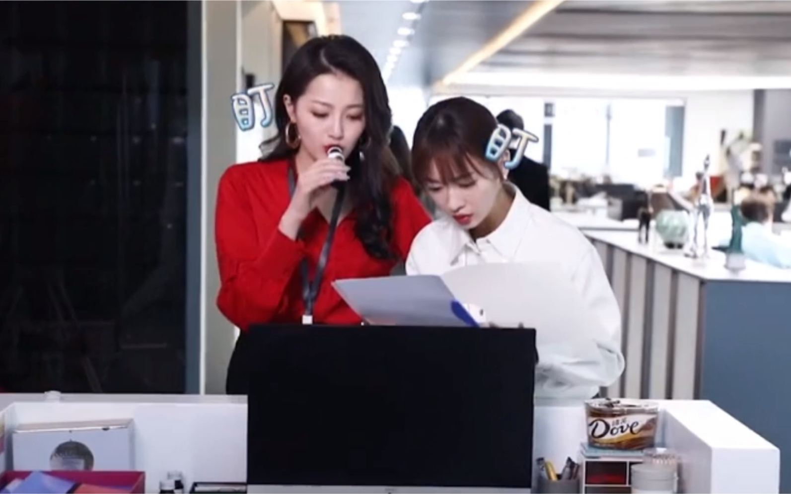 正青春搞笑幕后花絮日常的欢乐办公室人