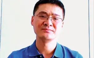 下载视频: 罗翔： “要沉淀，要有格局，要目光长远，万般努力只为出人头地，低头弯腰只为爬得更高，终有一日，会当