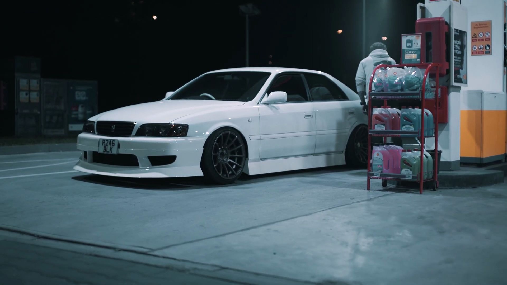 后驱的乐趣就是漂移呀_丰田 chaser jzx100 _ nightride