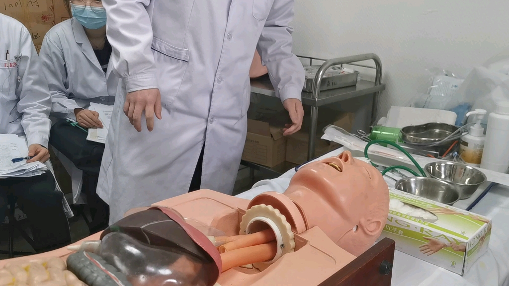 吸痰术(学习分享,不妥删)_哔哩哔哩 (゜-゜)つロ 干杯~-bilibili