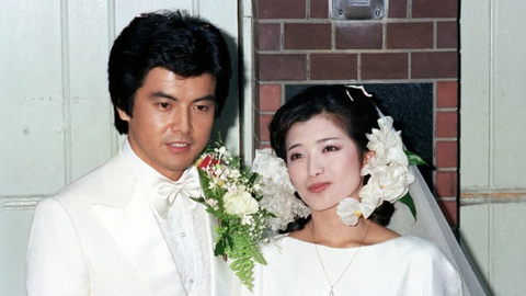 百惠 友和 結婚40周年記念日 結婚式 哔哩哔哩 Bilibili