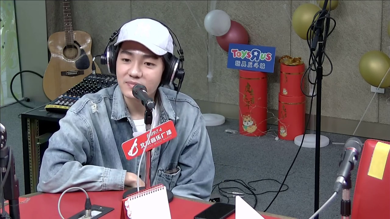974音乐剧现场年轻的歌者也有着细腻的老灵魂中央戏剧学院教师