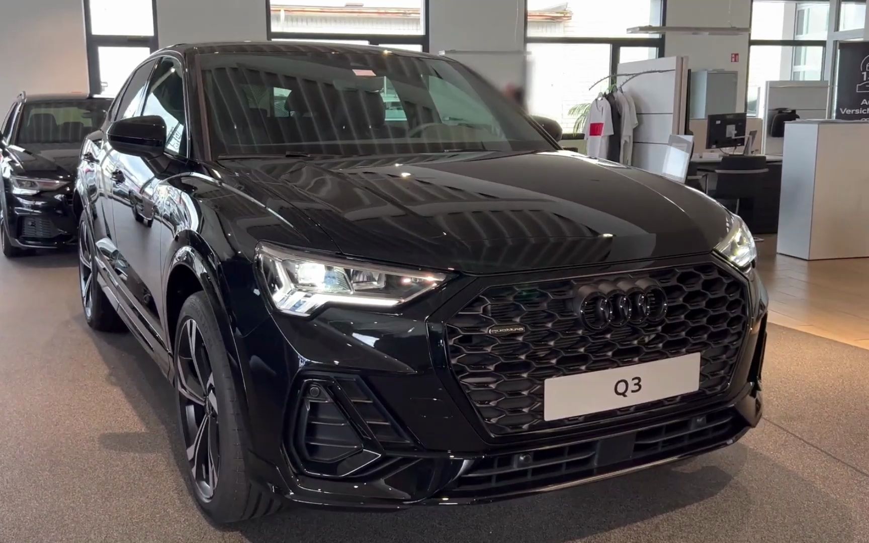 视觉盛宴:奥迪q3 40tfsi实车展示