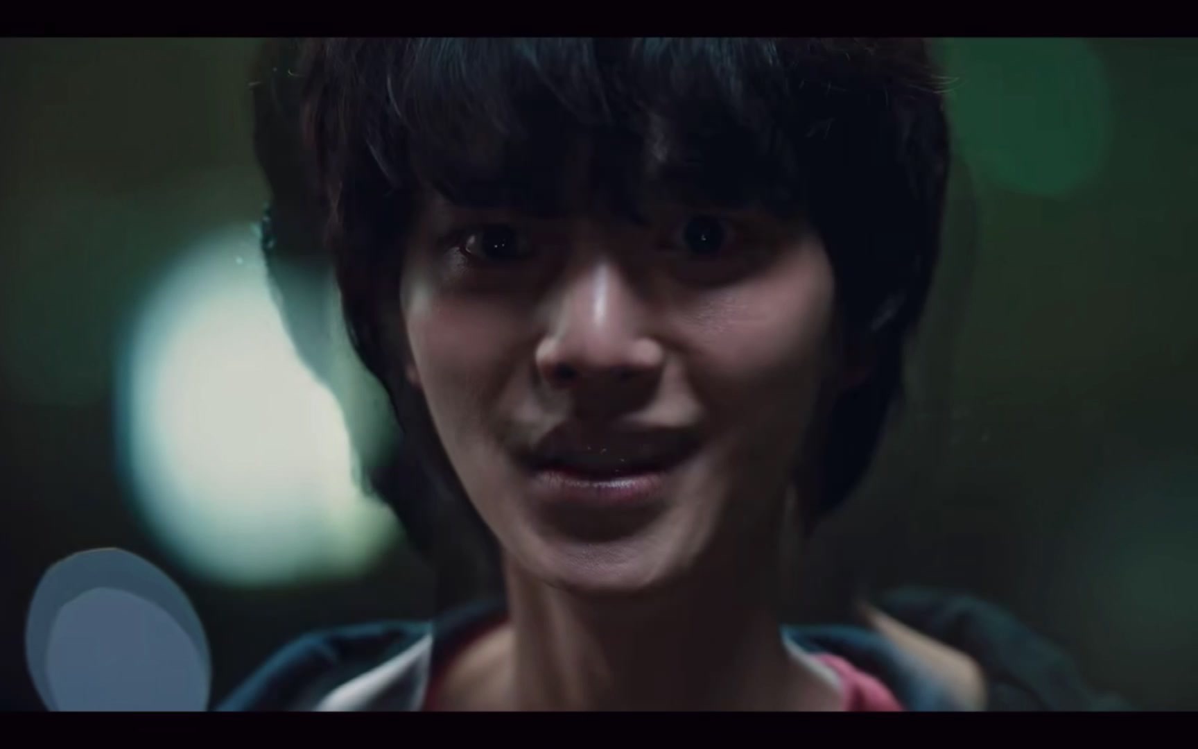 甜蜜家园厌世男主跳楼未果突变成末世羽翼怪物太帅太燃了