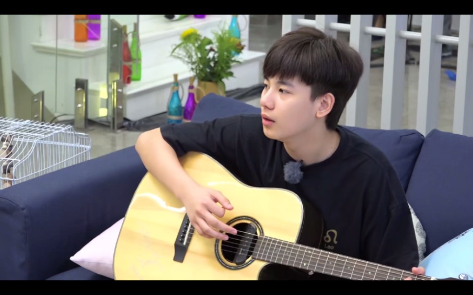 胡先煦hi室友胡先煦番外